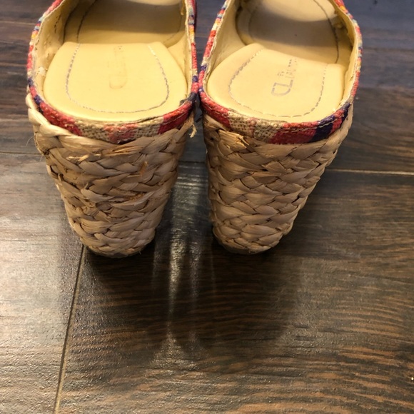 Chinese Laundry multicolor sandals size 7.5 GUC - Picture 2 of 6